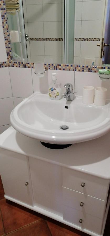 Leonardo Apartman *